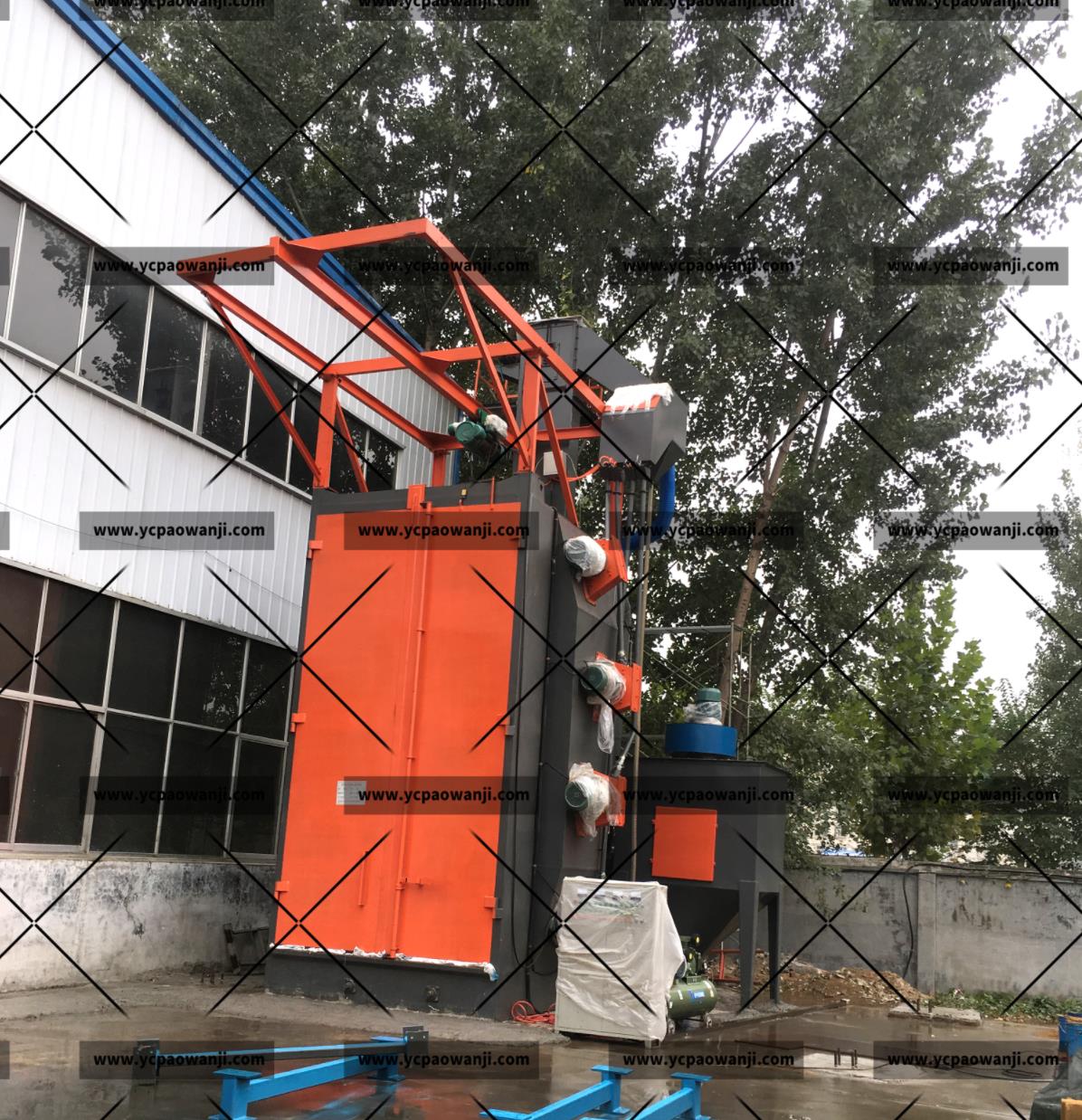 鹽城：Q37100吊鉤式拋丸機清理大型工件，重型工件效果
